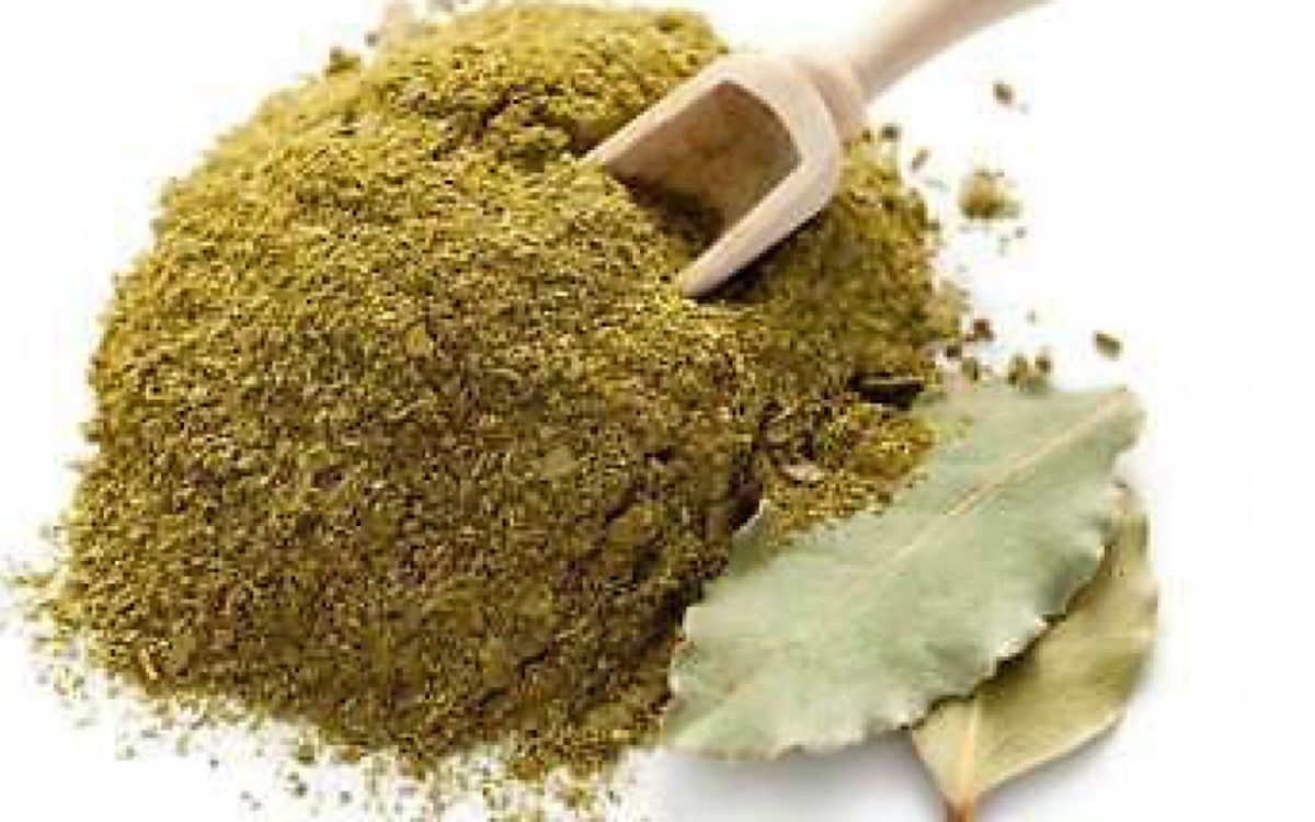 Как выбрать между молотым и цельным лавровым листом для идеального вкуса