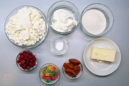 Простой рецепт творожной пасхи с сухофруктами для светлого праздника