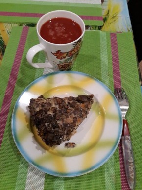 Сытная запеканка из чечевицы с куриными потрошками для идеального ужина