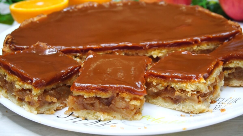Яблочный пирог с карамелью: идеальный десерт для всей семьи