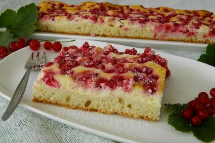 Непревзойденный пирог с красной смородиной, который легко приготовить