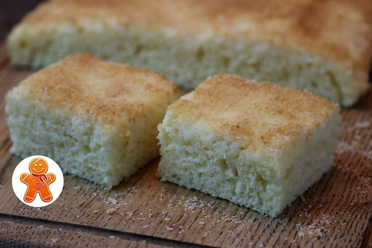 Необычный десерт за считанные минуты: Нежный пирог с кокосом