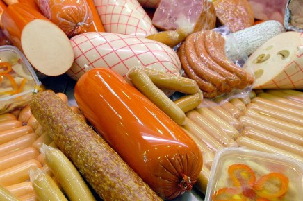 Кулинарные традиции: как приготовить колбасы и паштеты по советским рецептам