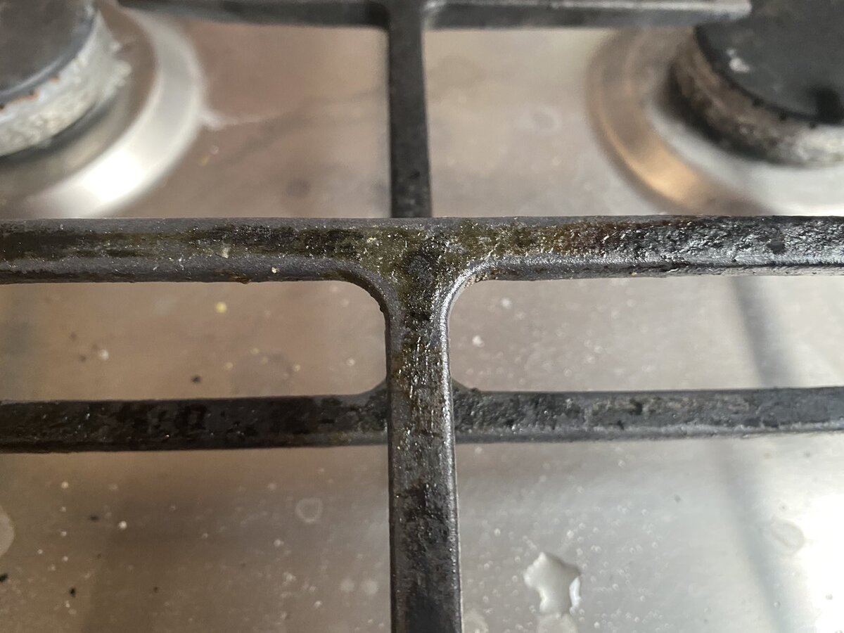 Как быстро и просто вернуть решетке плитки идеальный вид