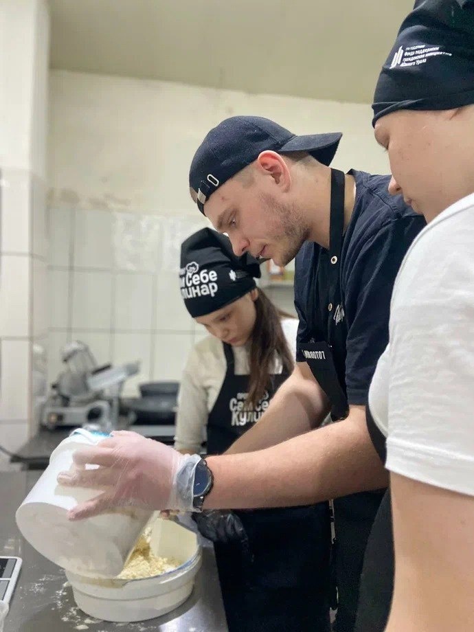 Юные кулинары открывают новые горизонты с проектом «Сам себе кулинар»