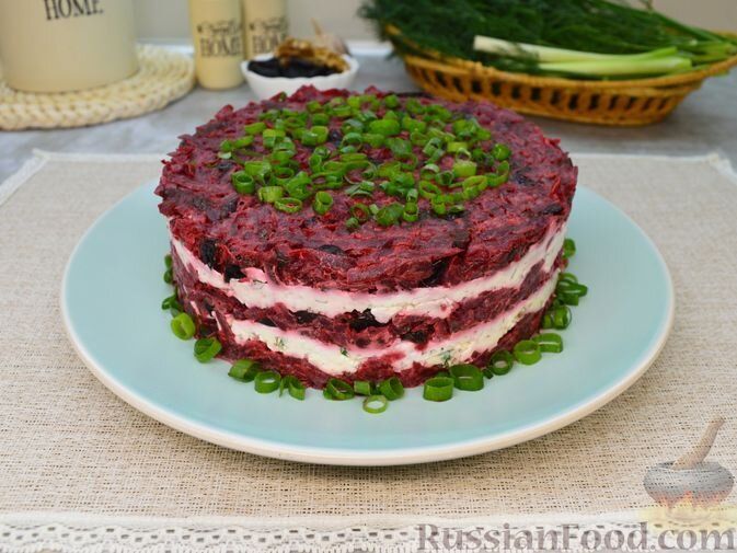 Неожиданные блюда из свёклы: от закусок до десертов