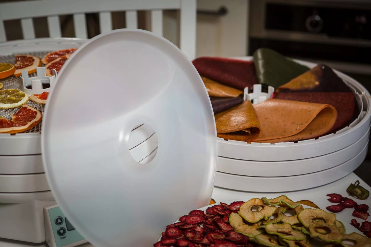 Стоит ли инвестировать в сушилку для овощей: плюсы и минусы