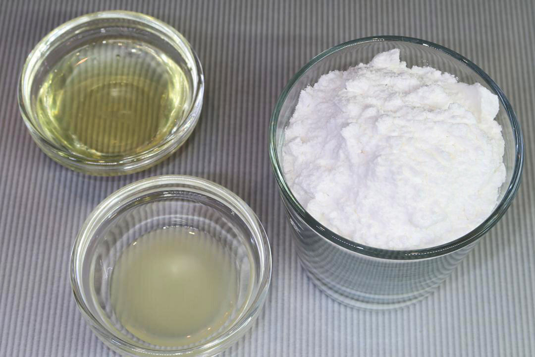 Как сделать белковую глазурь для кулинарных шедевров