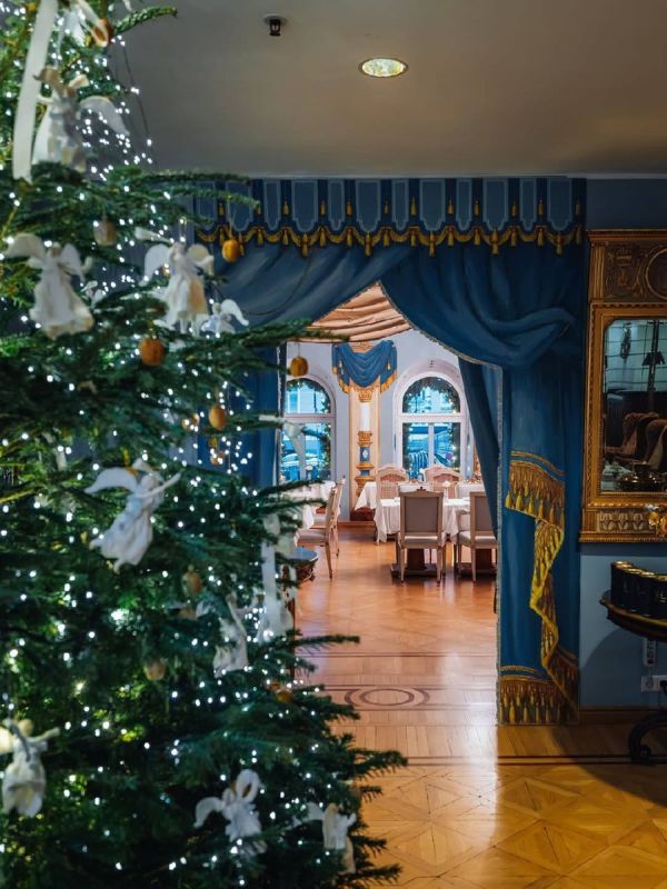 Чайная церемония в Гранд Отеле Мойка 22