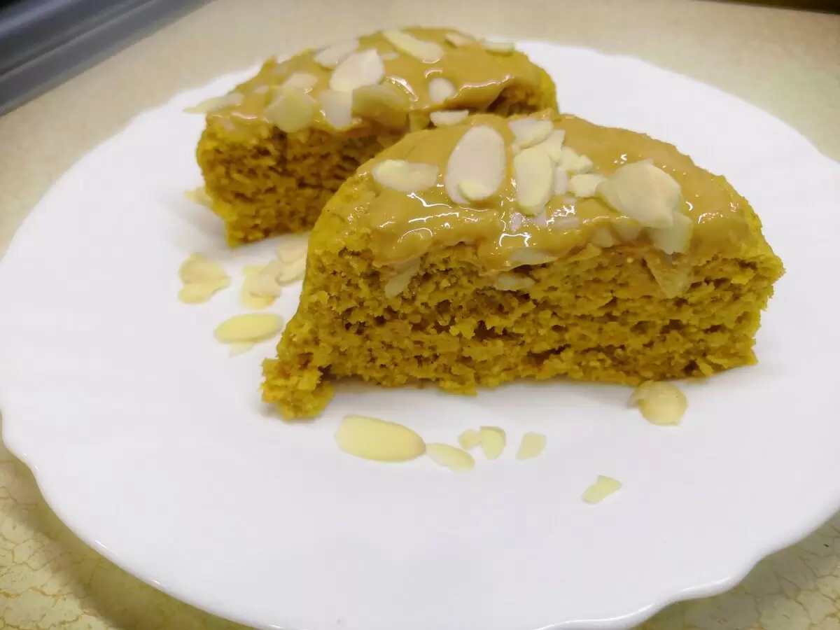 Яблочно-морковный кекс: быстрое чудо для гурманов