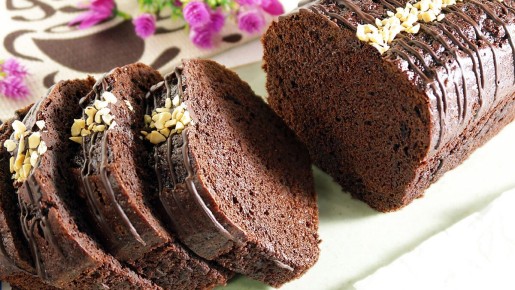 Шоколадный пирог за несколько минут: простой и нежный кекс к чаю