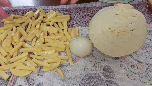 Секреты вкусного постного ужина: картофель, капуста и лук