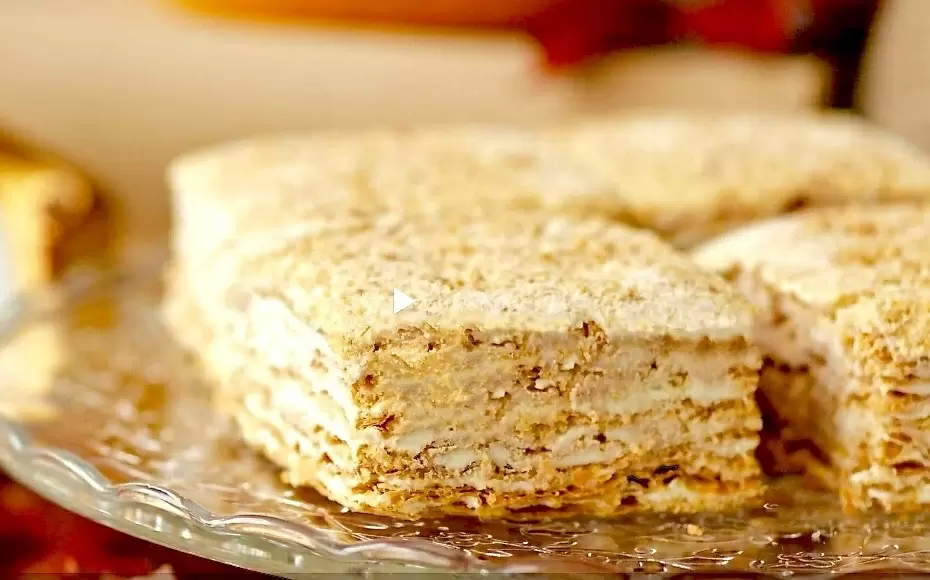 Возрожденные кулинарные традиции: Наполеон и Медовик по старинным рецептам