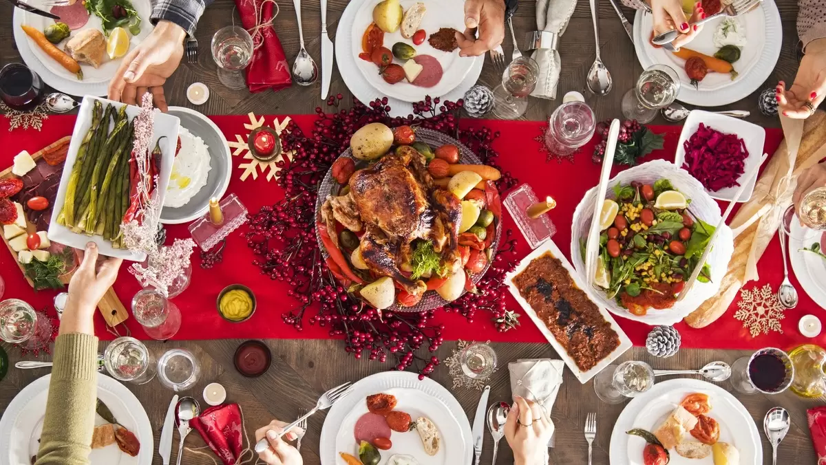 Праздничный стол без излишеств