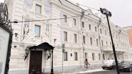 Загадочный мир посуды: выставка в усадьбе Рукавишниковых удивляет