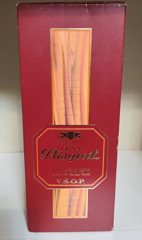 Коньяк Bisquit VSOP (старый релиз)